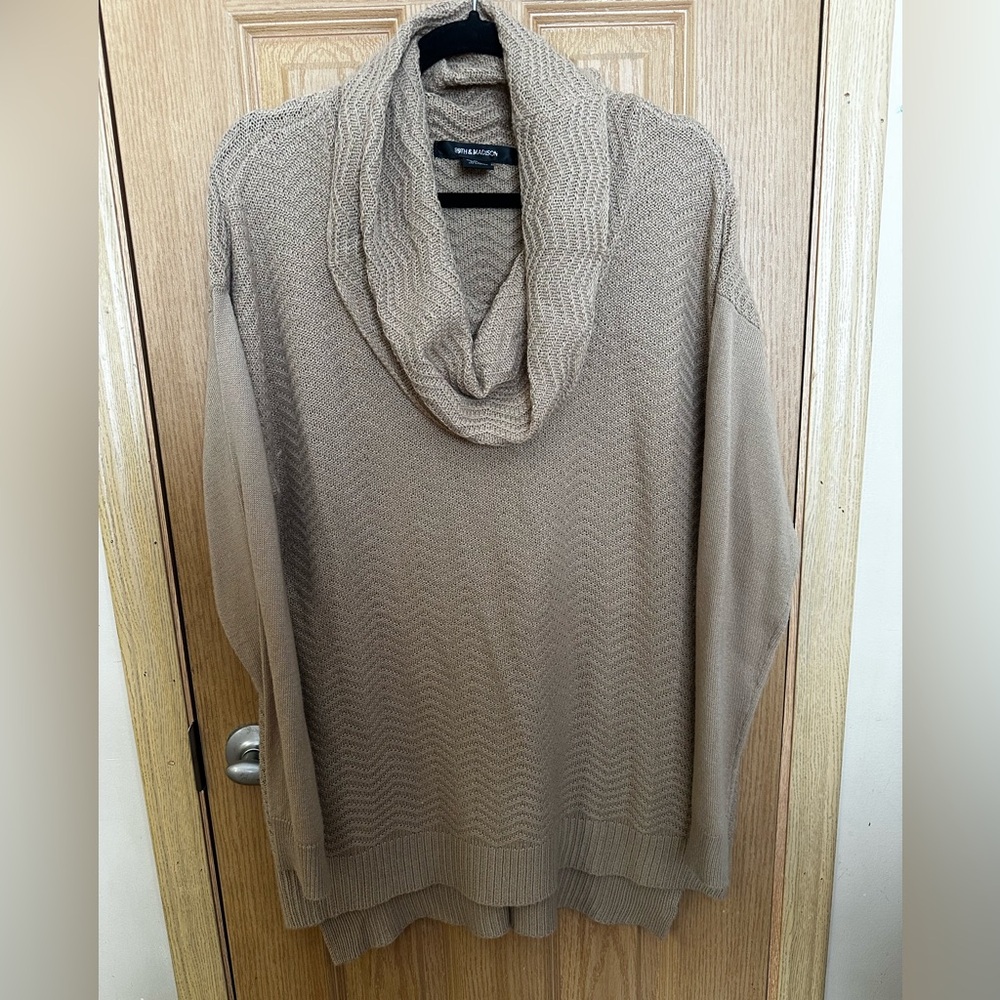 89th & Madison Camel Knit Sweater Sz XL